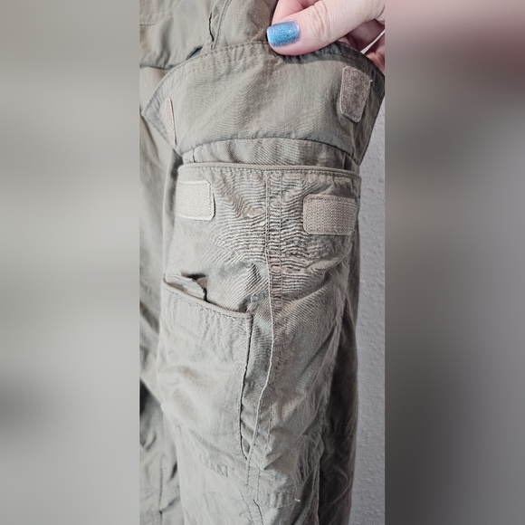 REI Pants Mens 30L Long Tan Khaki Beige Cargo Nylon Hiking Stretch Outdoor - Picture 6 of 14